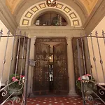 Piazza Pitti Palace - Residenza D'epoca Bed and breakfast