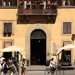 Piazza Pitti Palace - Residenza D'epoca Florencia