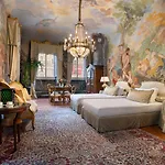 Piazza Pitti Palace - Residenza D'epoca Bed and breakfast