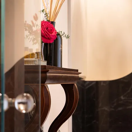 Bed & Breakfast Piazza Pitti Palace - Residenza D'epoca 3*