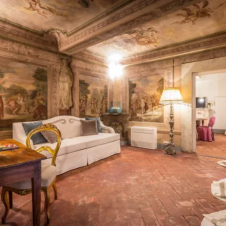 Piazza Pitti Palace - Residenza D'epoca فندق مبيت وإفطار 3*