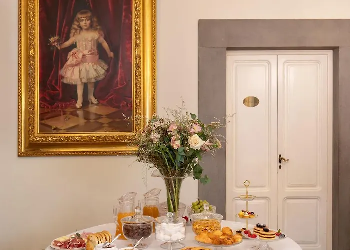 Piazza Pitti Palace - Residenza D'epoca 3* Florença