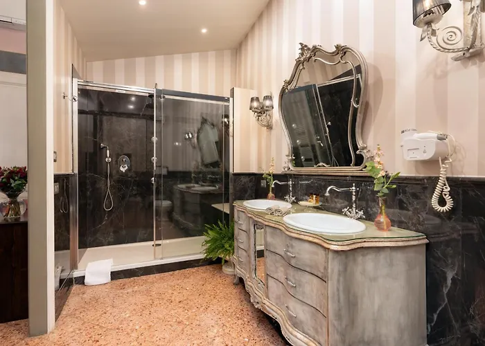 Piazza Pitti Palace - Residenza D'epoca Alojamento de Acomodação e Pequeno-almoço