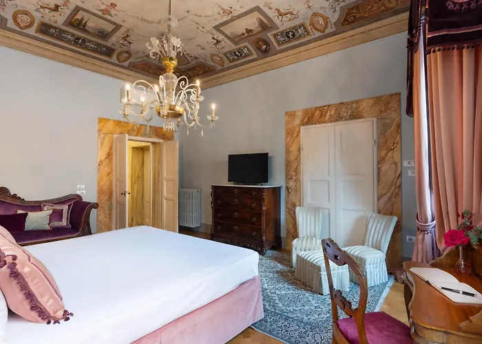 Alojamento de Acomodação e Pequeno-almoço Piazza Pitti Palace - Residenza D'epoca Florença