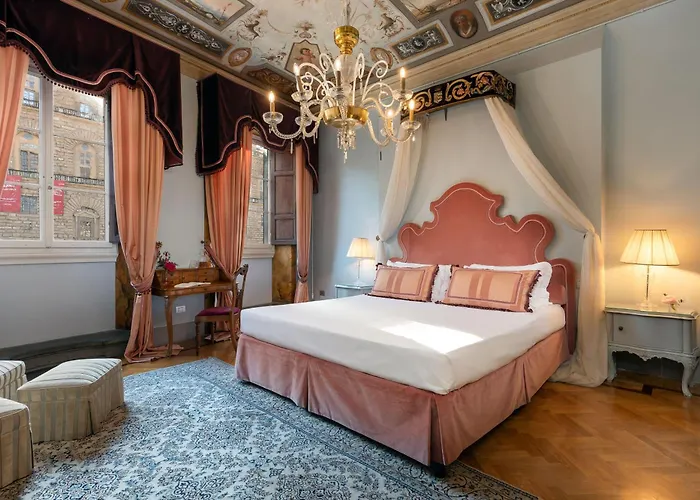 Alojamento de Acomodação e Pequeno-almoço Piazza Pitti Palace - Residenza D'epoca