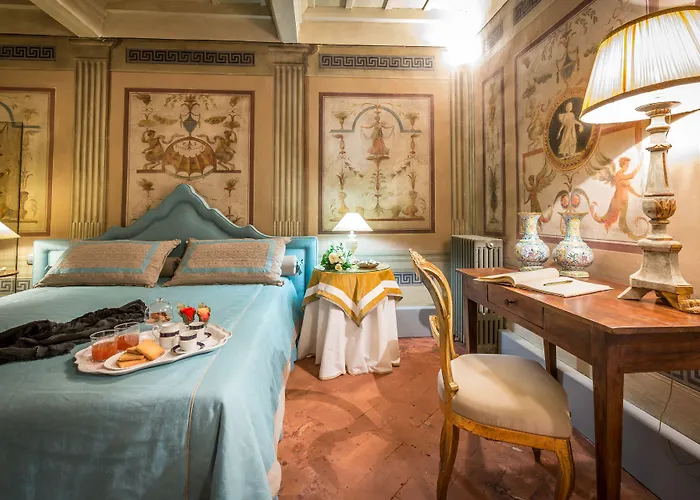 Piazza Pitti Palace - Residenza D'epoca 3* Florença