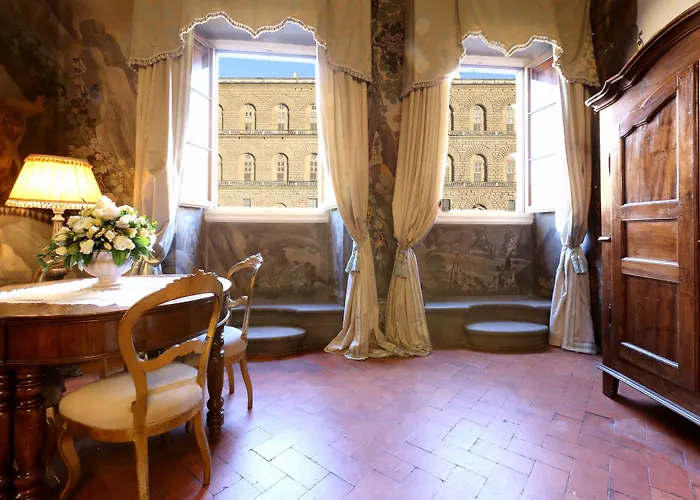 Piazza Pitti Palace - Residenza D'epoca Alojamento de Acomodação e Pequeno-almoço 3*