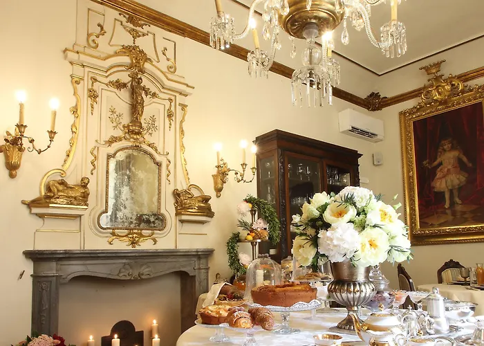 Piazza Pitti Palace - Residenza D'epoca 3* Florença