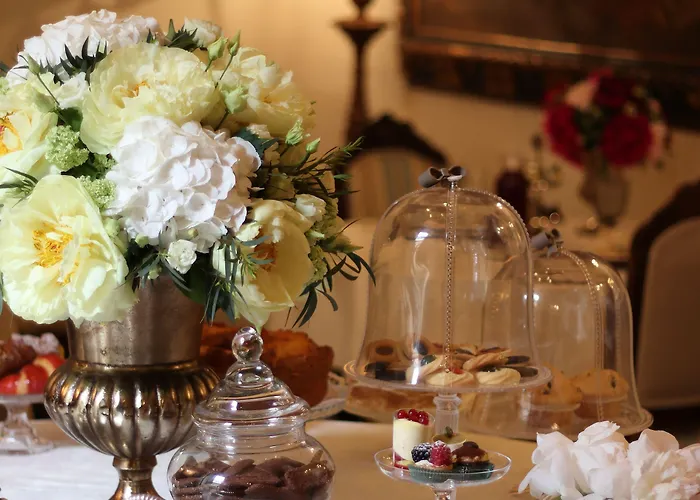 Piazza Pitti Palace - Residenza D'epoca Alojamento de Acomodação e Pequeno-almoço Florença