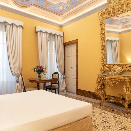 Piazza Pitti Palace - Residenza D'Epoca Florence