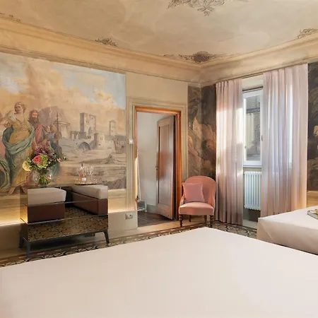 Bed & Breakfast Piazza Pitti Palace - Residenza D'Epoca Florence