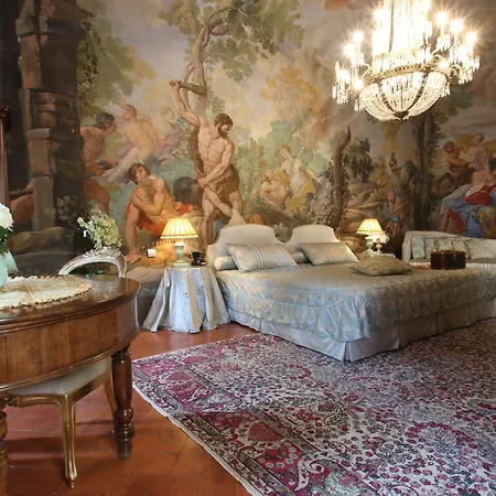 Bed & Breakfast Piazza Pitti Palace - Residenza D'Epoca 3*